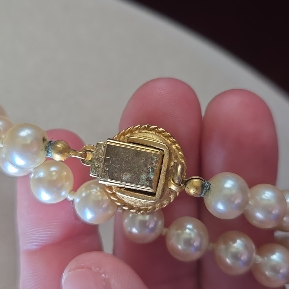 Vintage Knotted Opera Length Faux Pearl Necklace💫 - Picture 3 of 5